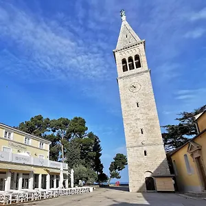 Rio B&b, 5 Stars Superior Room, Near The Sea And Park Novigrad Istria