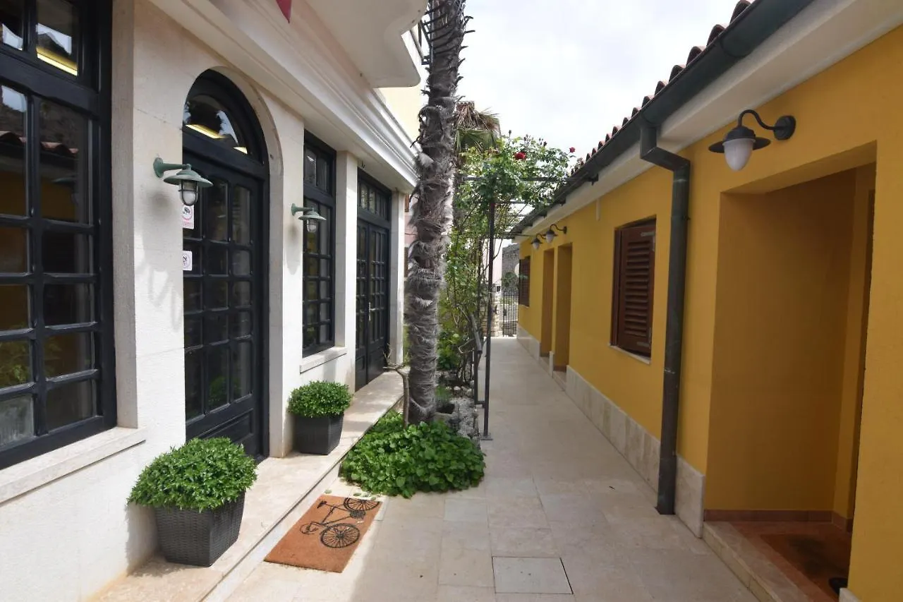 Guest House Torci 18 Novigrad Croatia