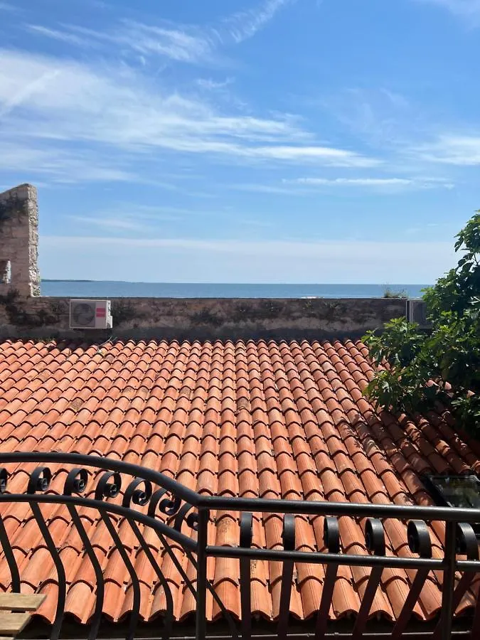 Guest House Torci 18 Novigrad
