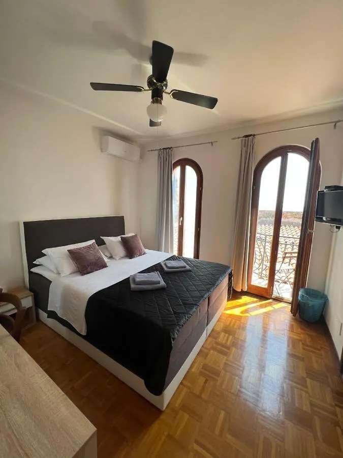 Guest House Torci 18 Novigrad Istria